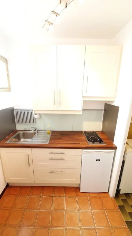Studio in Antibes, with Shared Pool And Wifi - 3 Km From the Beach
