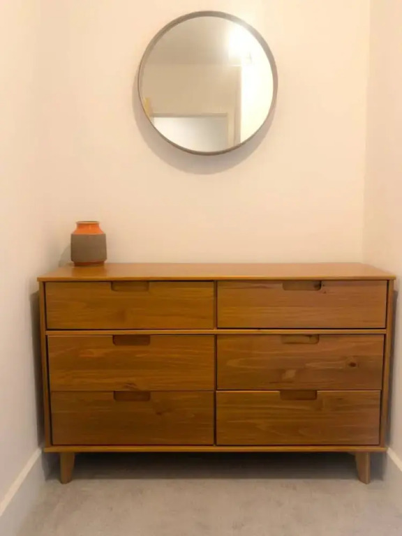 Stylish 2 Bedroom Property With Free Parking