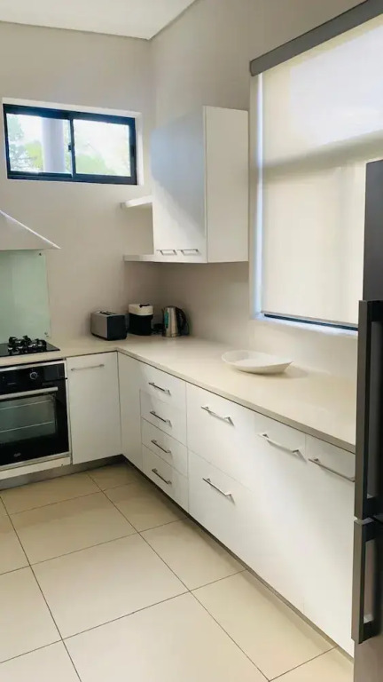Lovely 3 bed With Splash Pool in Seapoint - 2245