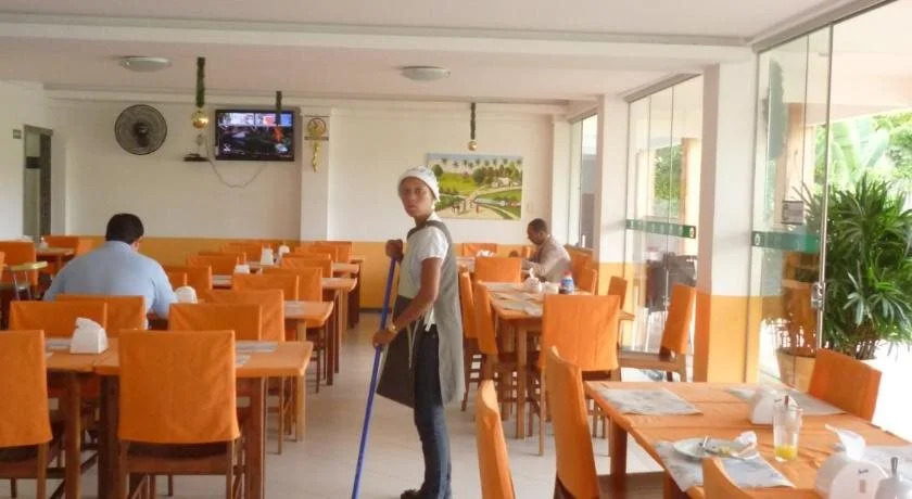 Hotel Absolar