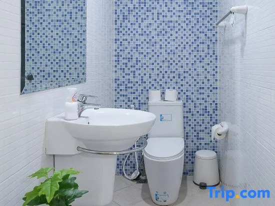 3BR Family Home | 8 Guests | Pool Access | Bangkok
