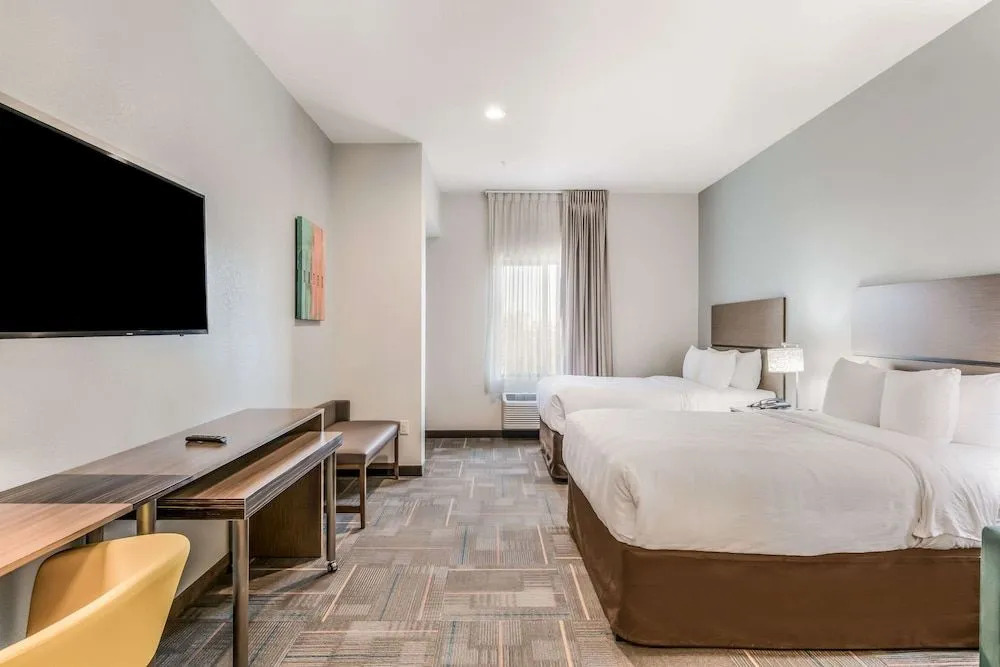 MainStay Suites