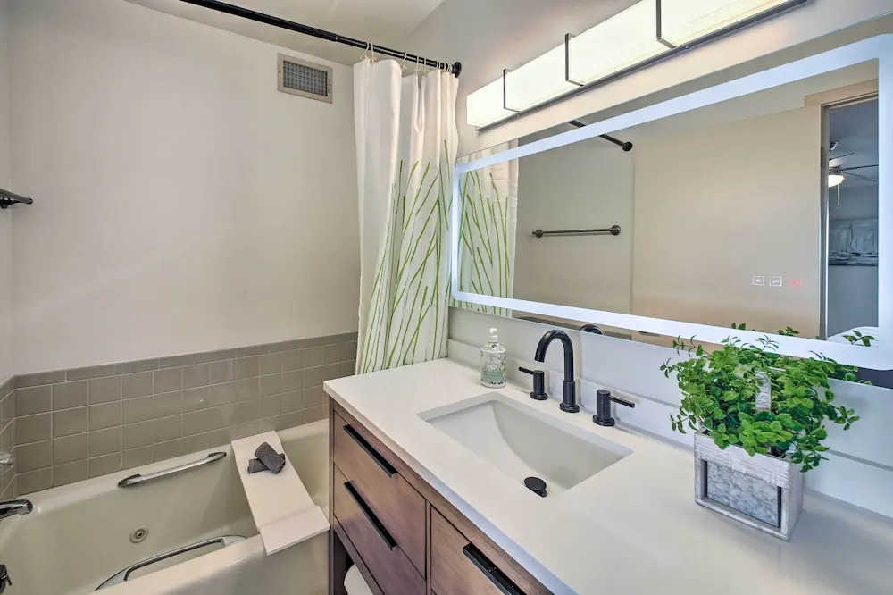 Hot Springs Vacation Rental w/ Game Room!