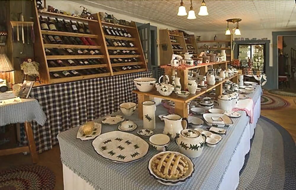 Yardarm Village Inn