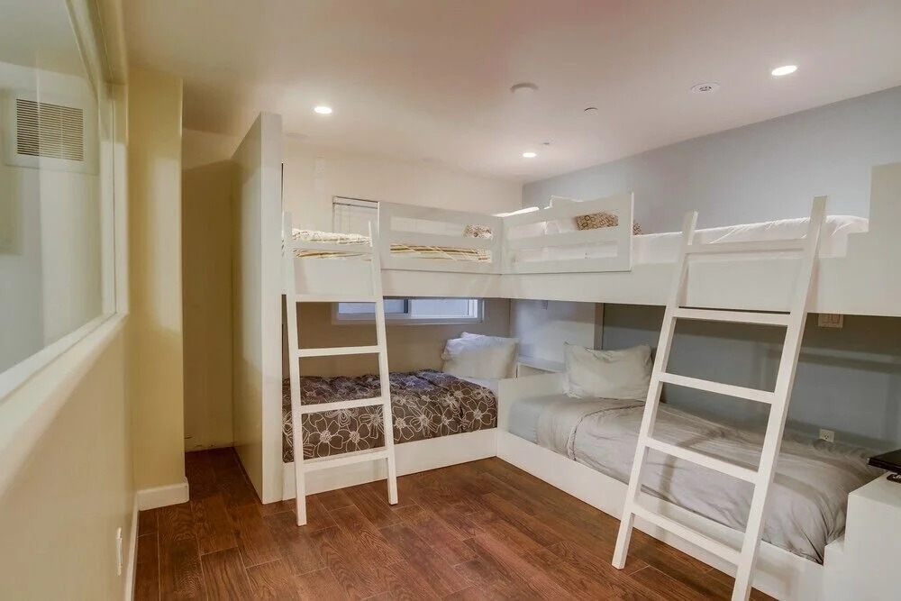 Residence Club III 4 Bedrooms 5.5 Bathrooms Townhouse