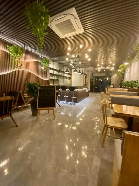 Khánh Phong Apartment in Waterfront