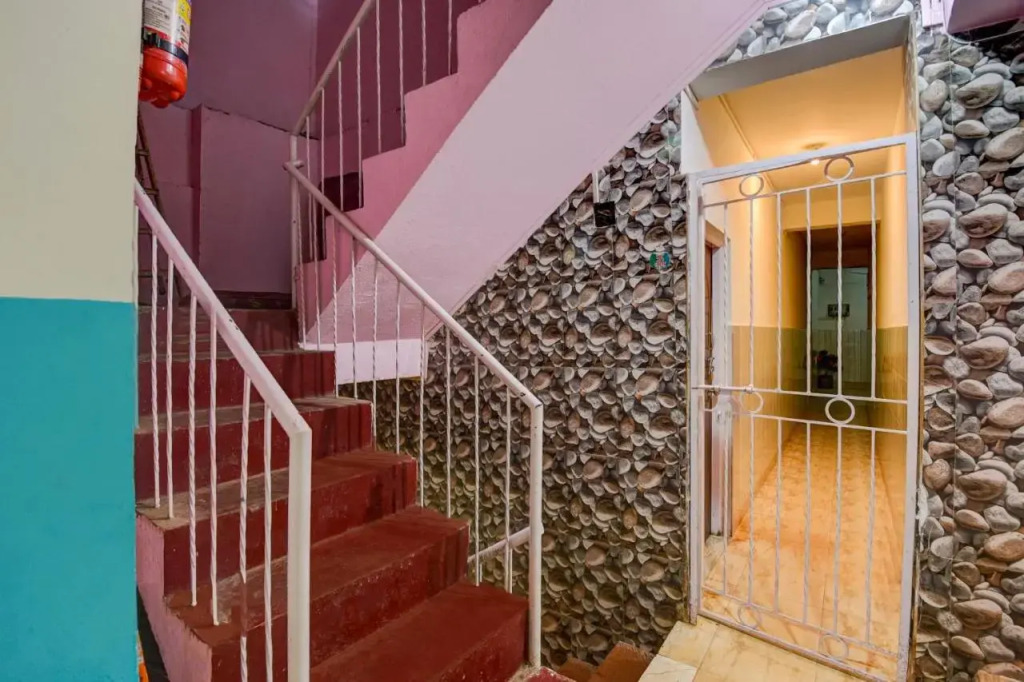 OYO Flagship 70298 Hotel Sai Vedant