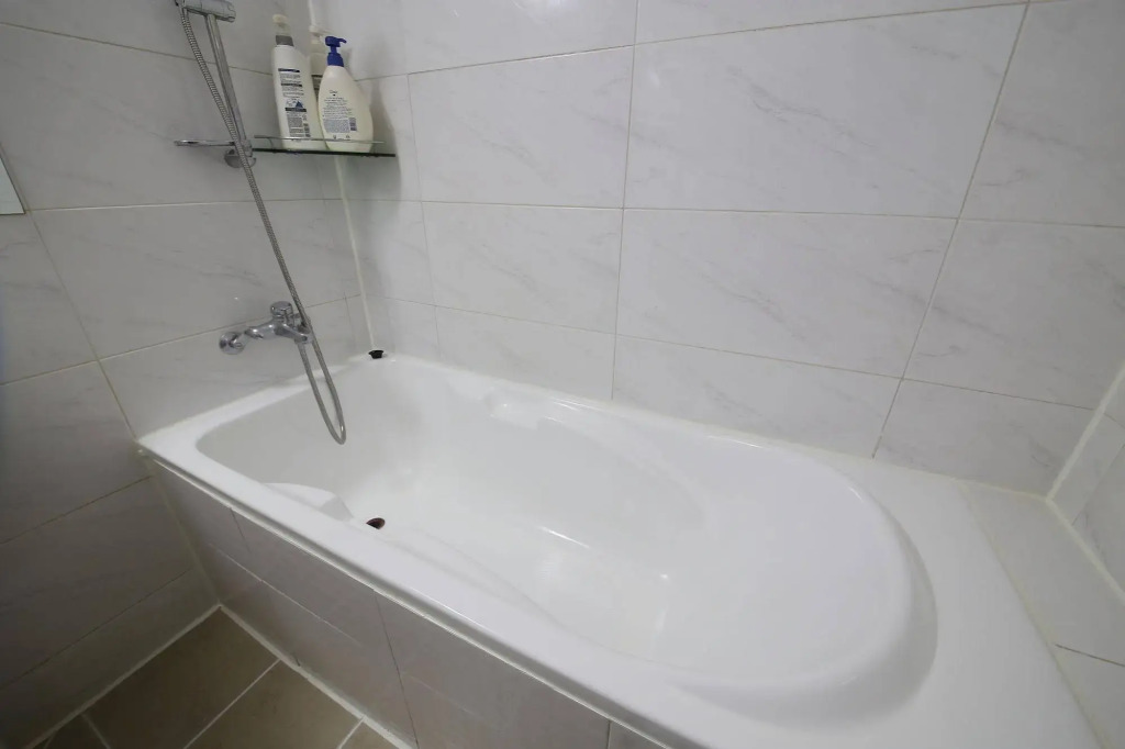 Abata Business Hotel