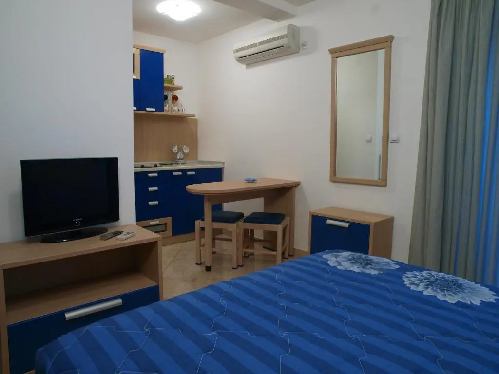 Apartments Laništa - Dragović