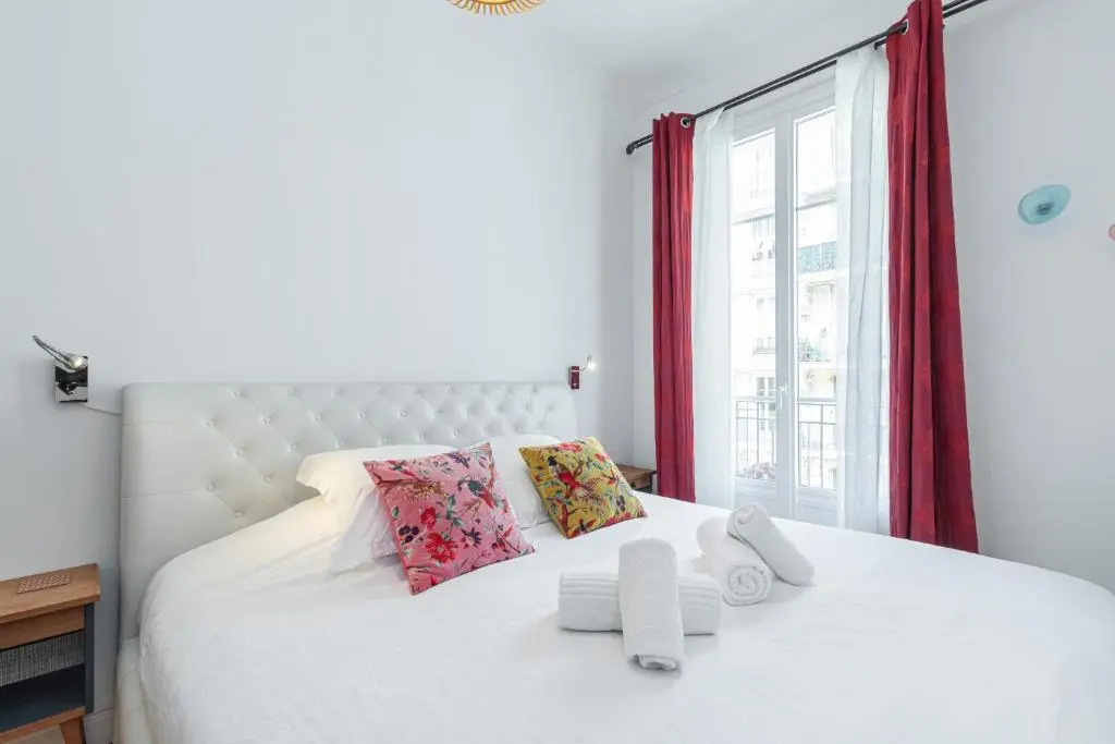 BH - CHARMANT 3 PIECES - Place Garibaldi 4 Personne