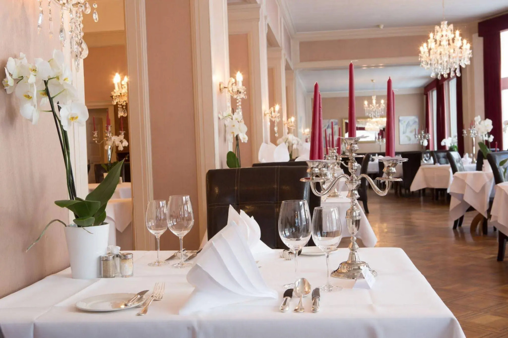 Belle Epoque Hotel Victoria & Apartments
