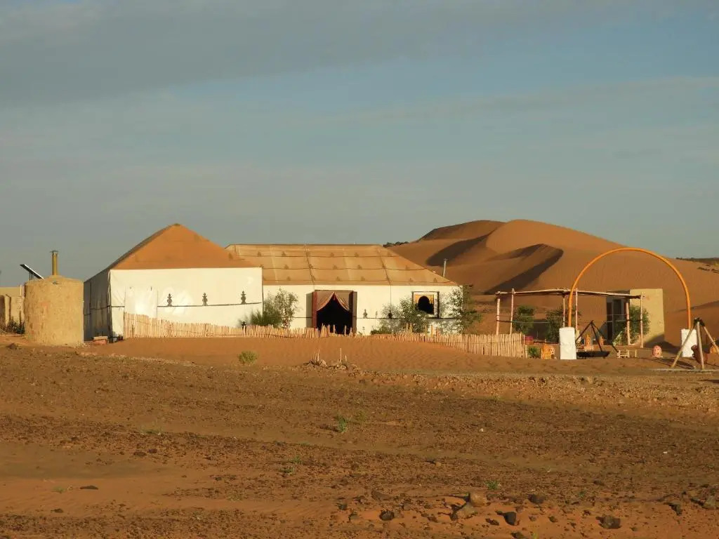 Sleep In Luxury Tent In Desert
