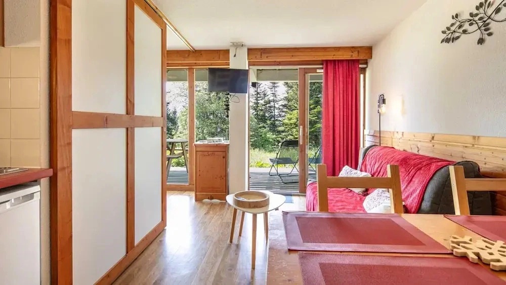 Apartment in Chamrousse With Mountain Views