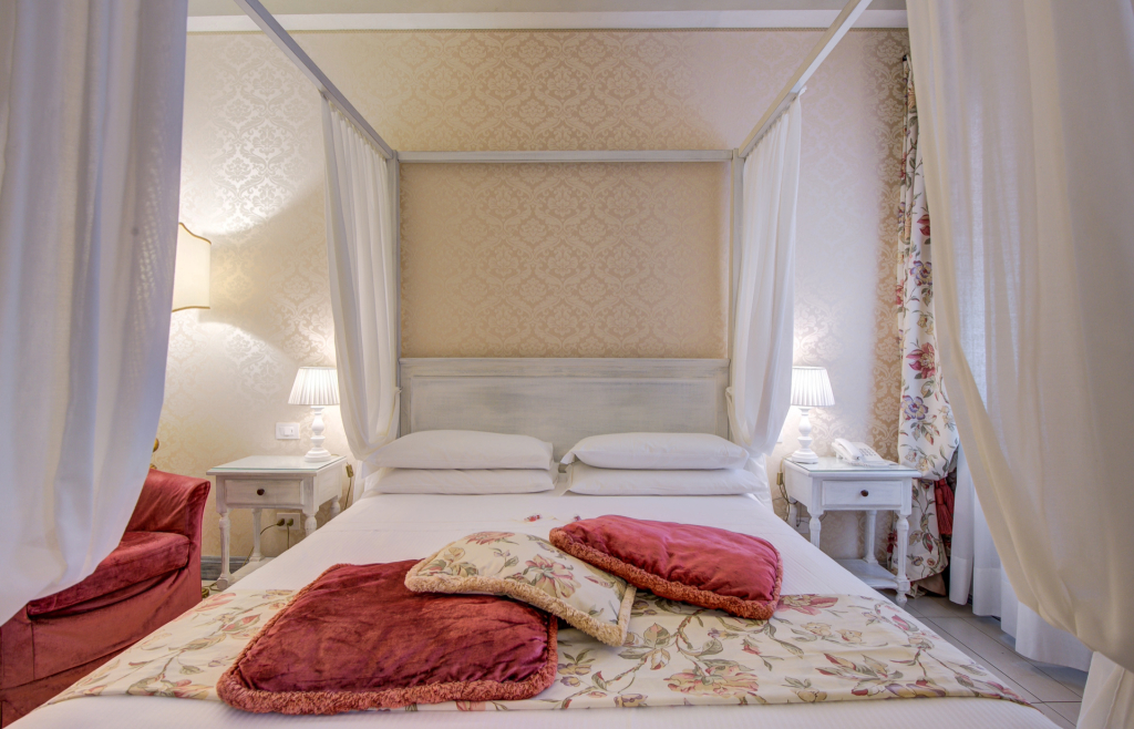 Hotel Antiche Figure