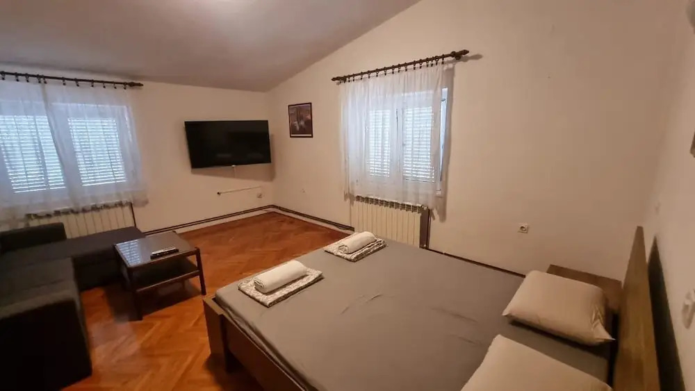 Villa Klisovic