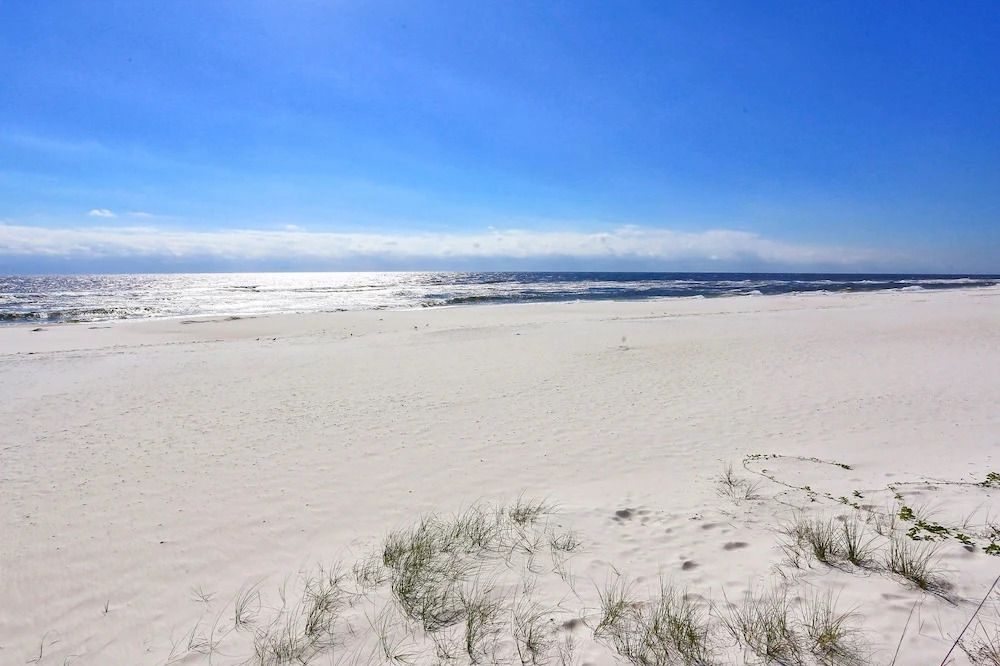Coastal  In Orange Beach 2 Bedroom Condo