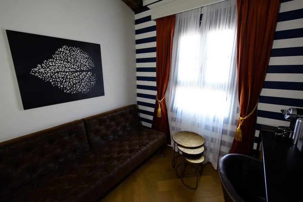 Zamarin Hotel & Spa