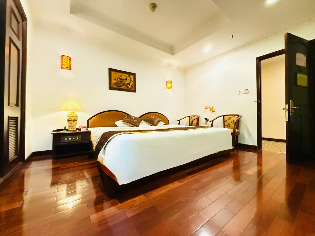 Huong Sen Hotel