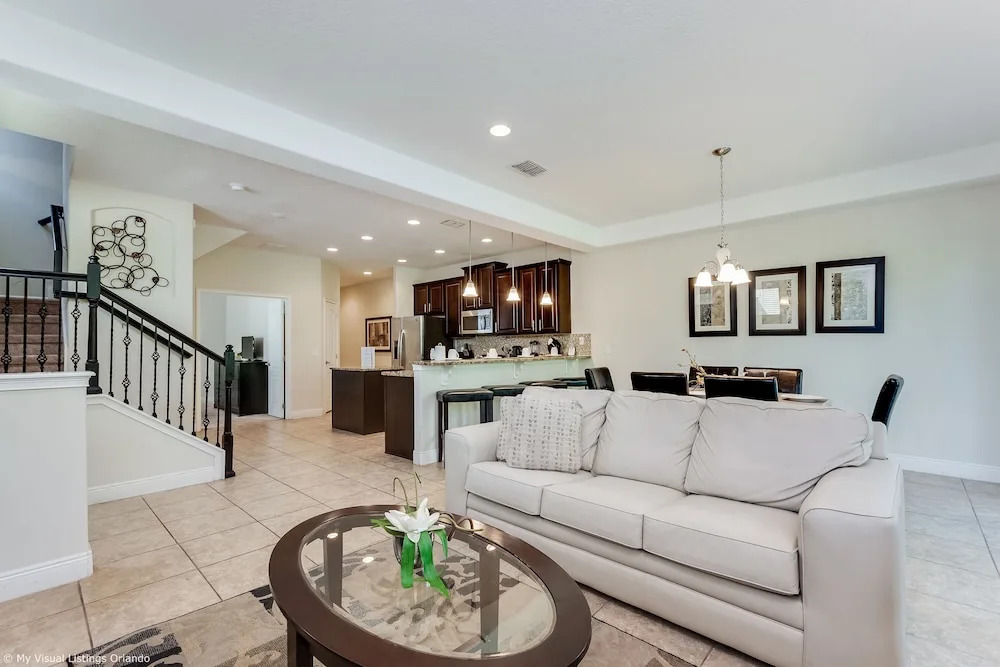Elegant and Spacious 4BD Home Near Disney and Minutes From Florida's top Golf Courses! #8197