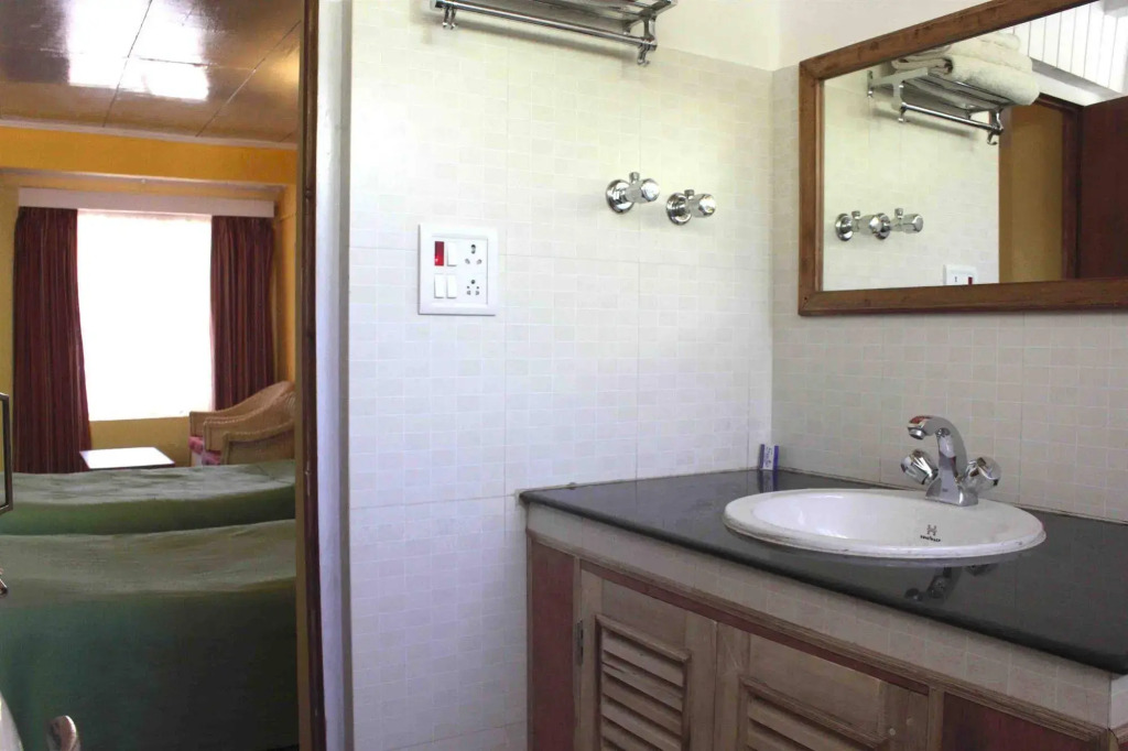 Hotel Shambhala