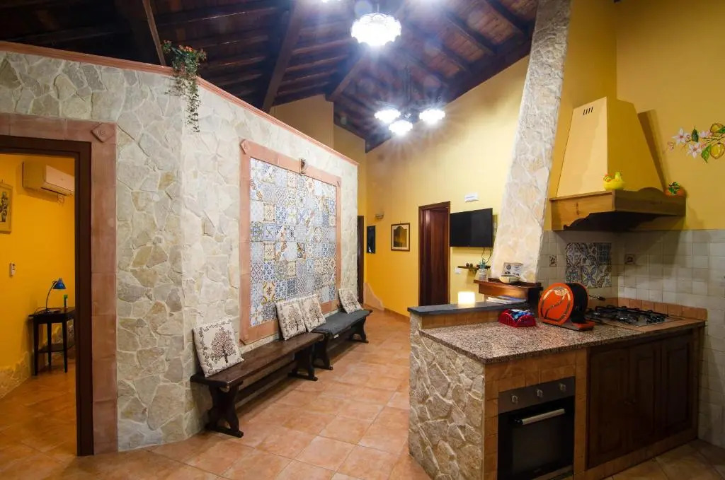 Villa del Gelso - Chalet nel Parco dellEtna