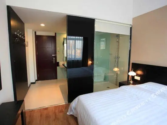 HuiChuan Business Hotel