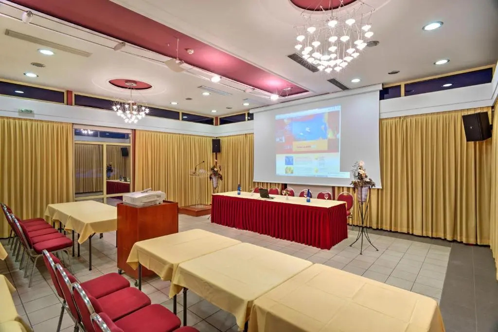 Angelika Pallas Hotel