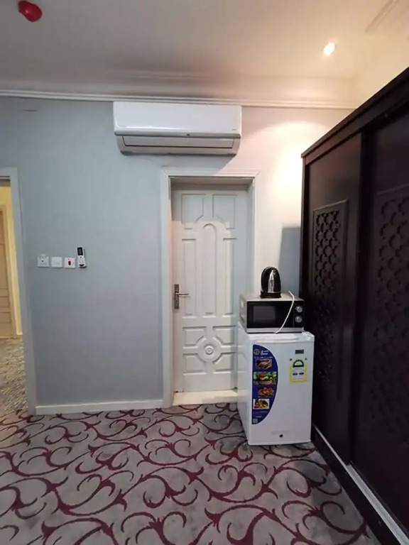 El Mashaal el momayza for hotel suites