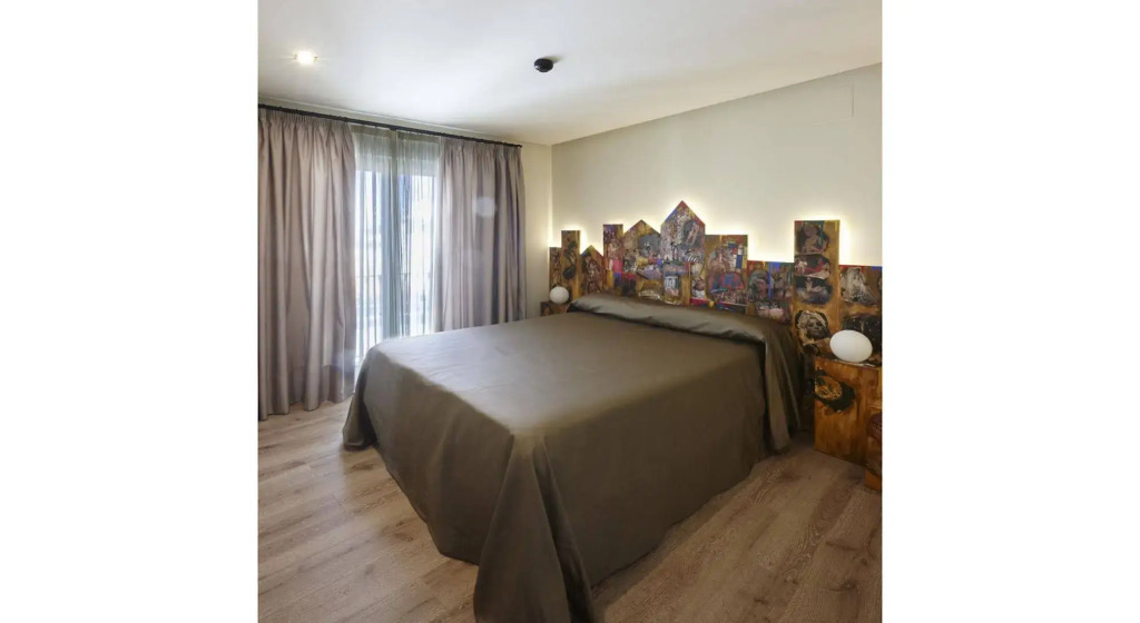 Hotel Galería Essentia