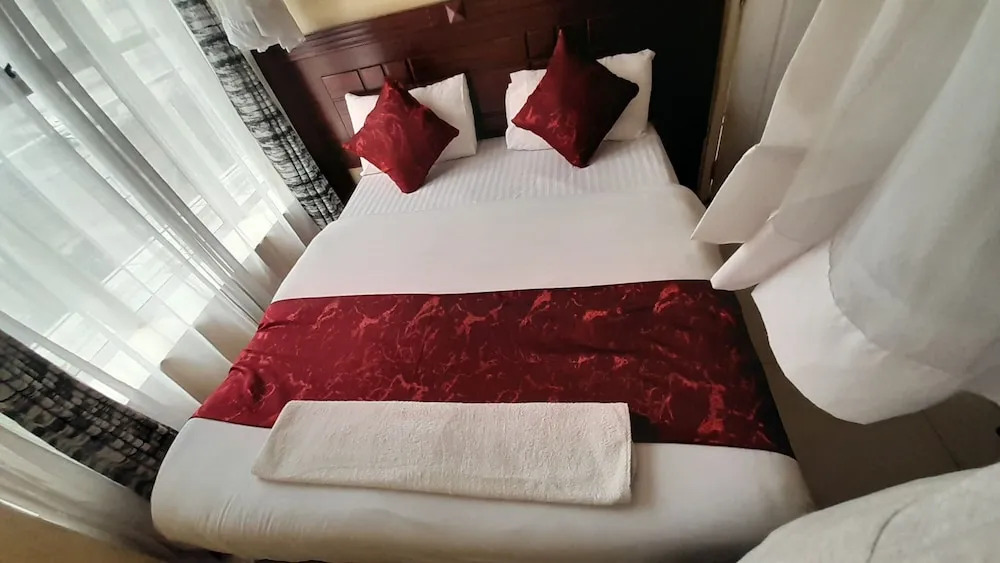 Epitome Times Hotel