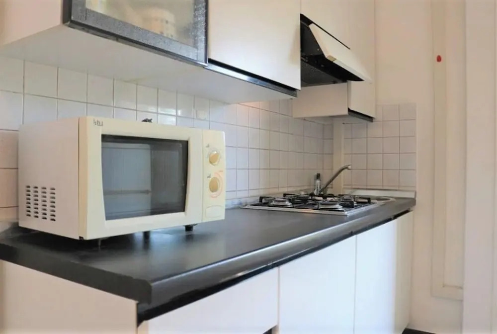 Lovely Bright Flat Near the Beach