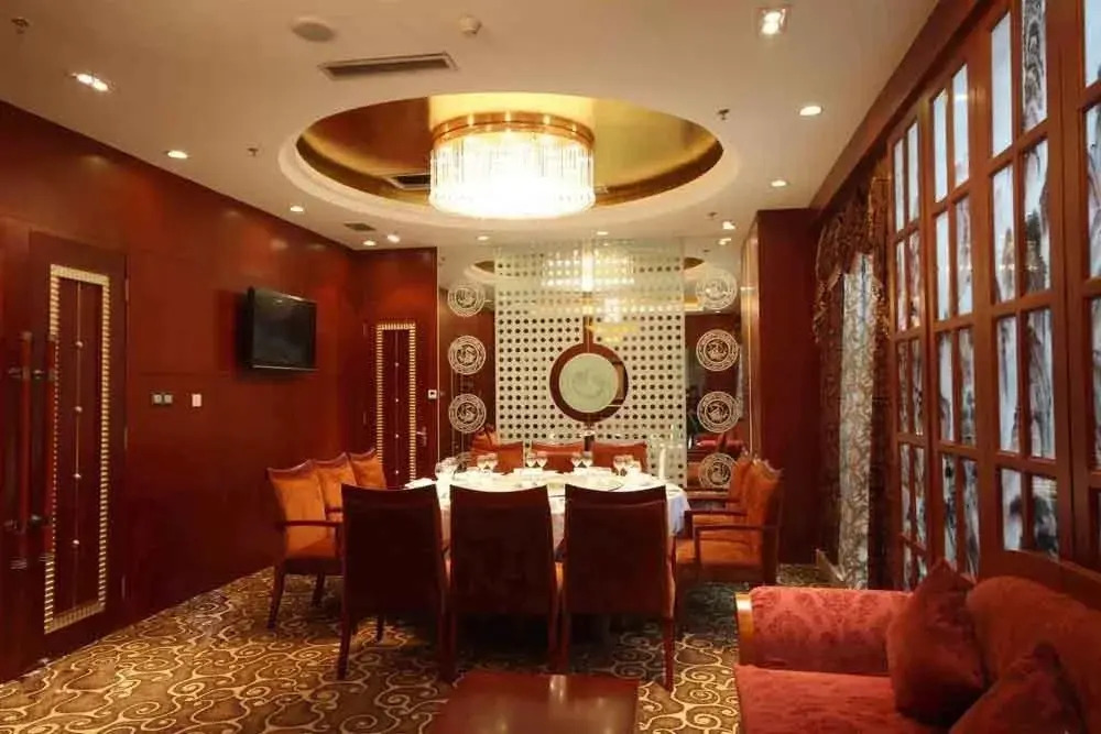 Chongqing Kingtown Hotel
