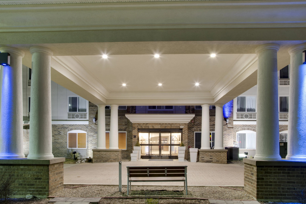 Holiday Inn Express & Suites Jacksonville by IHG