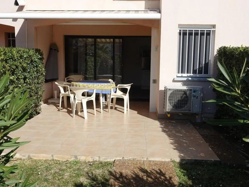 Appartement Cap d'Agde, 2 pièces, 4 personnes - FR-1-607-20
