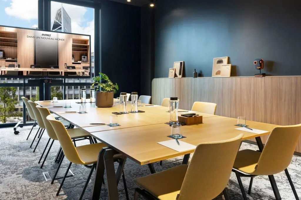 Pullman Lyon