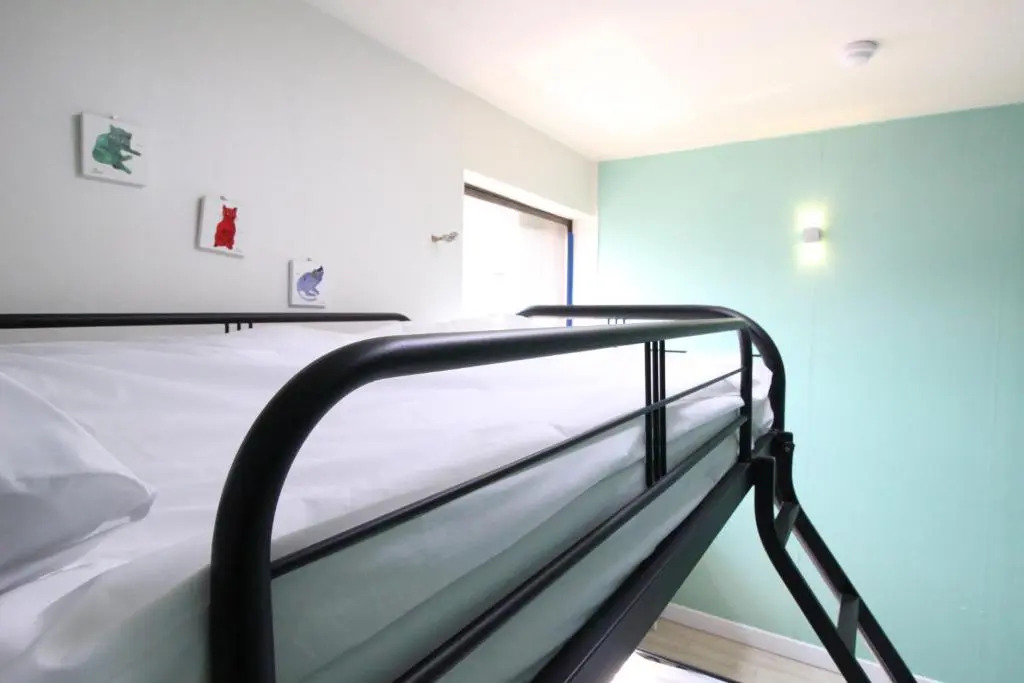 Hotel Ivory