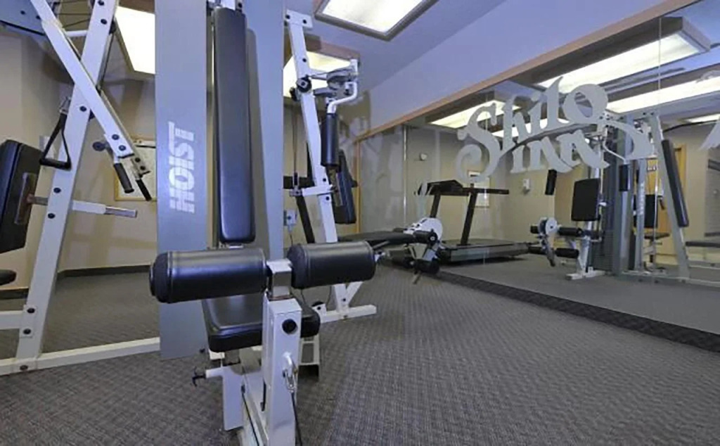 Shilo Inn Suites Hotel - Nampa Suites