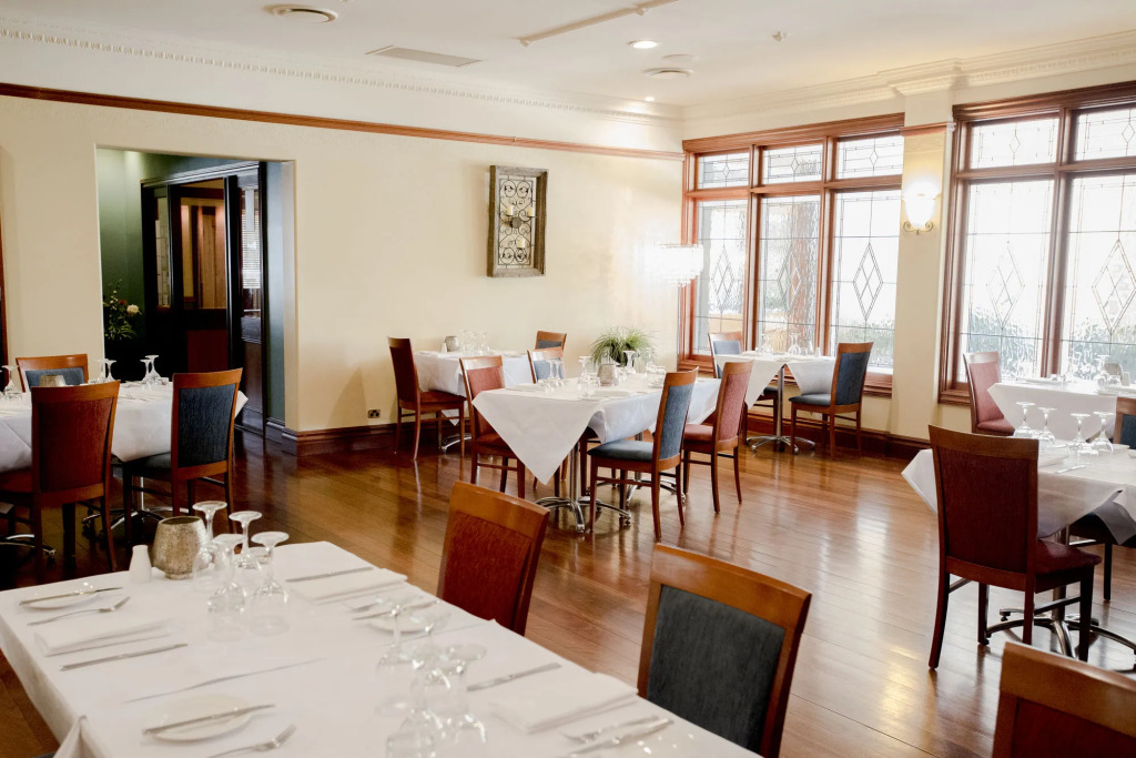 Best Western Plus All Settlers Motor Inn