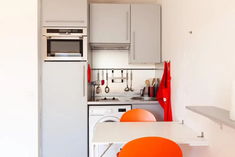 Studio In Cannes With Wonderful City View Terrace And Wifi 50 M From The Beach