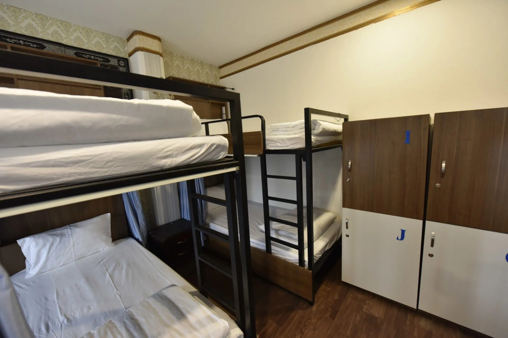 Ibiz City Hostel