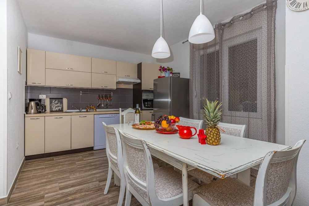 House Pavlina