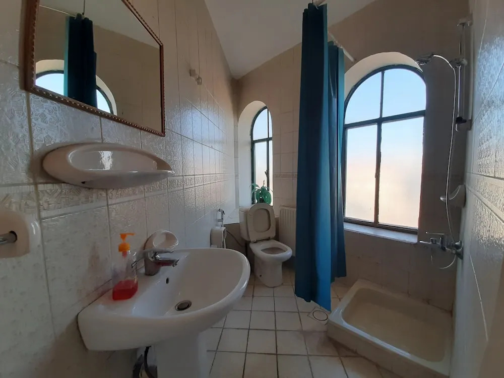 Moab Land Hotel