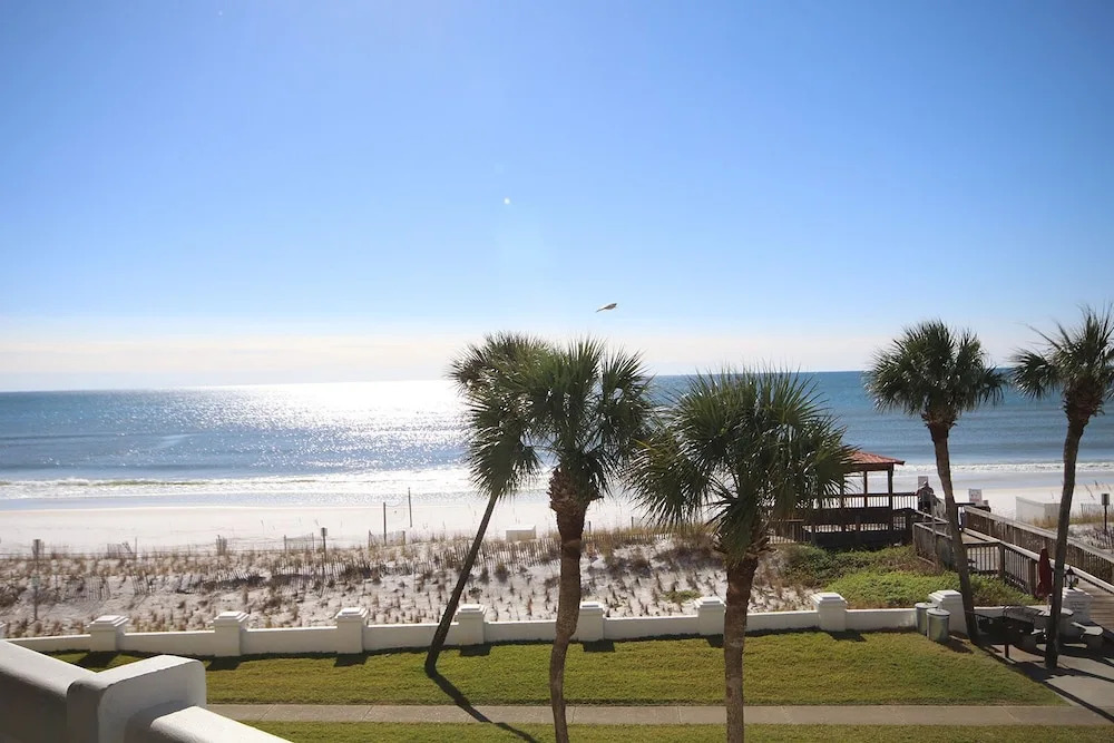 333 El Matador 2 Bedroom Condo by RedAwning