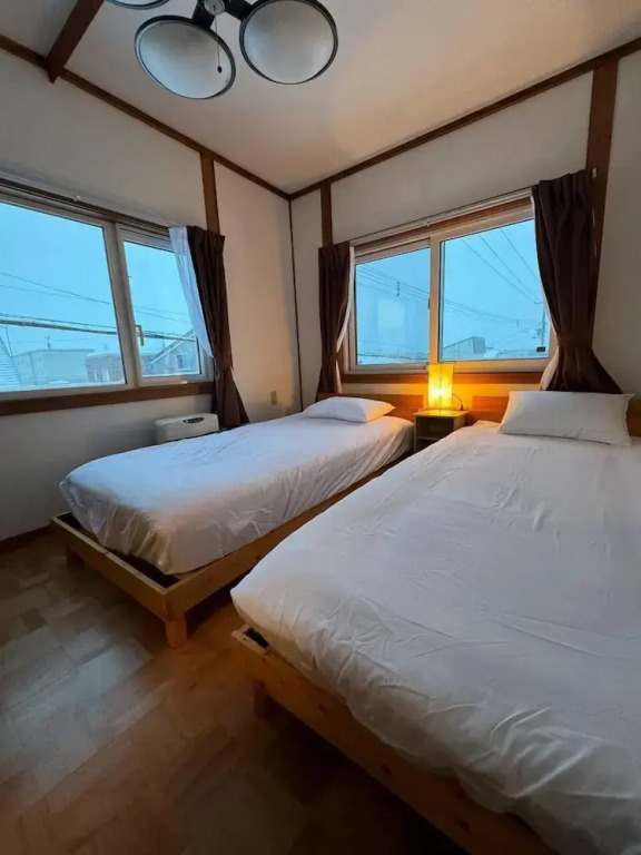 Winter Whale Lodge