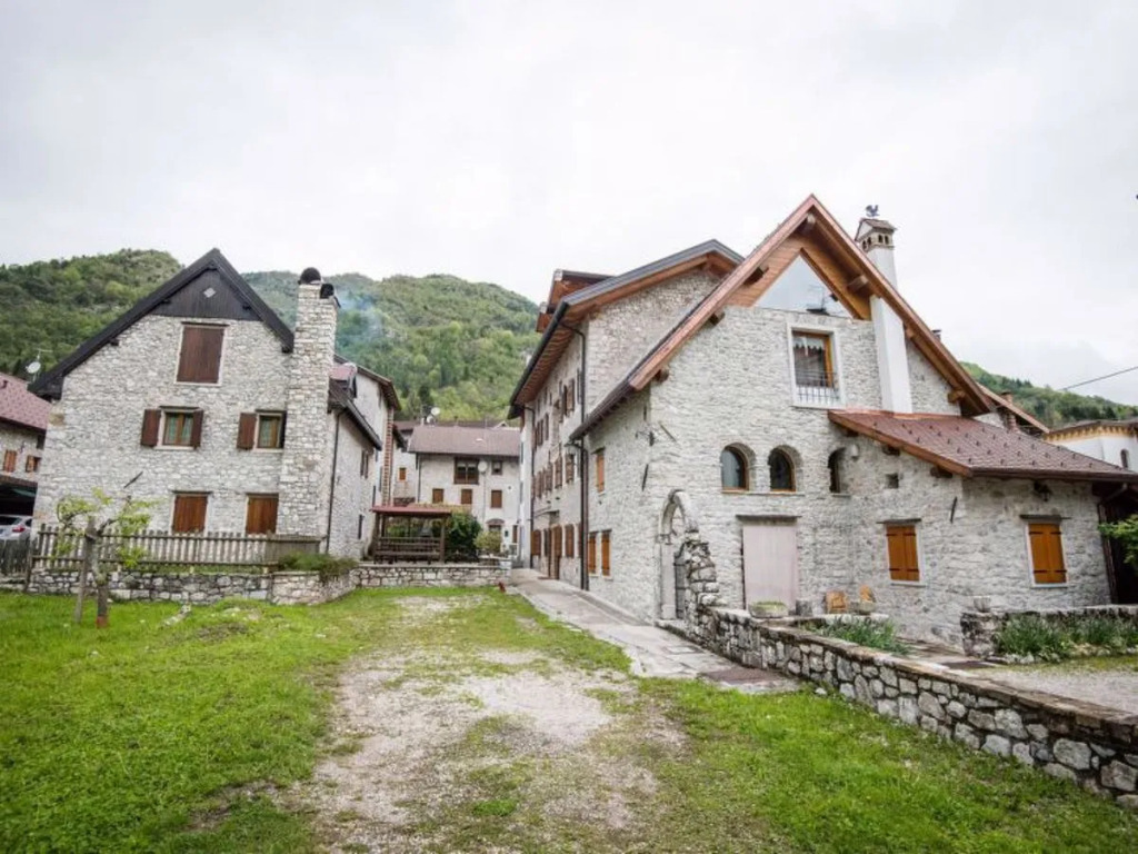 Albergo Diffuso - Cjasa Ustin 31689