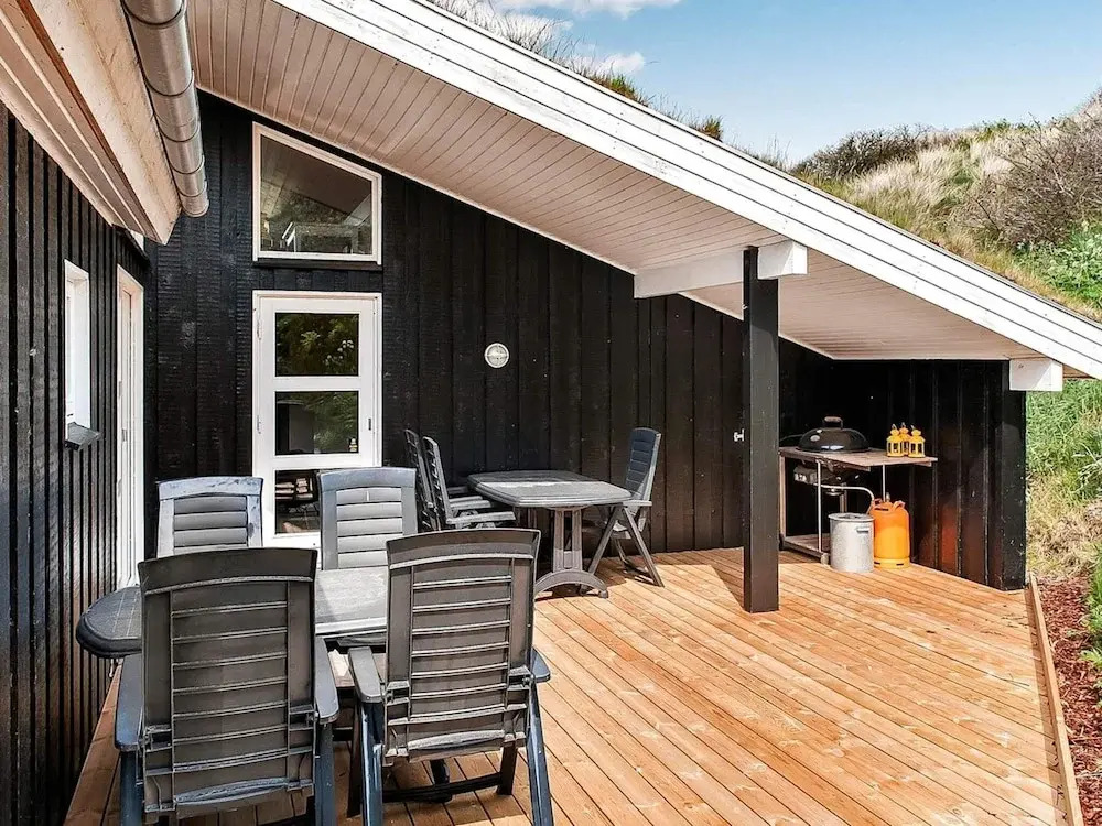 8 Person Holiday Home in Saltum
