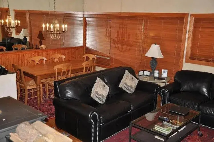 Pitkin Creek Condominiums