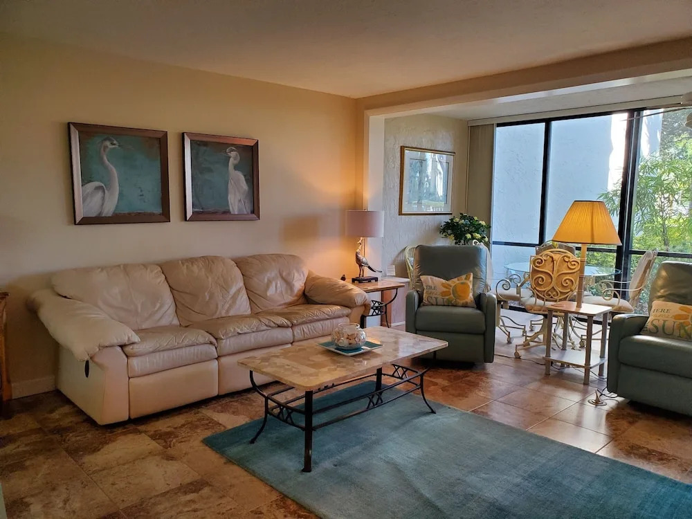 Midnight Cove Ii 811f - Gem On The Bay! 2 Bedroom Condo