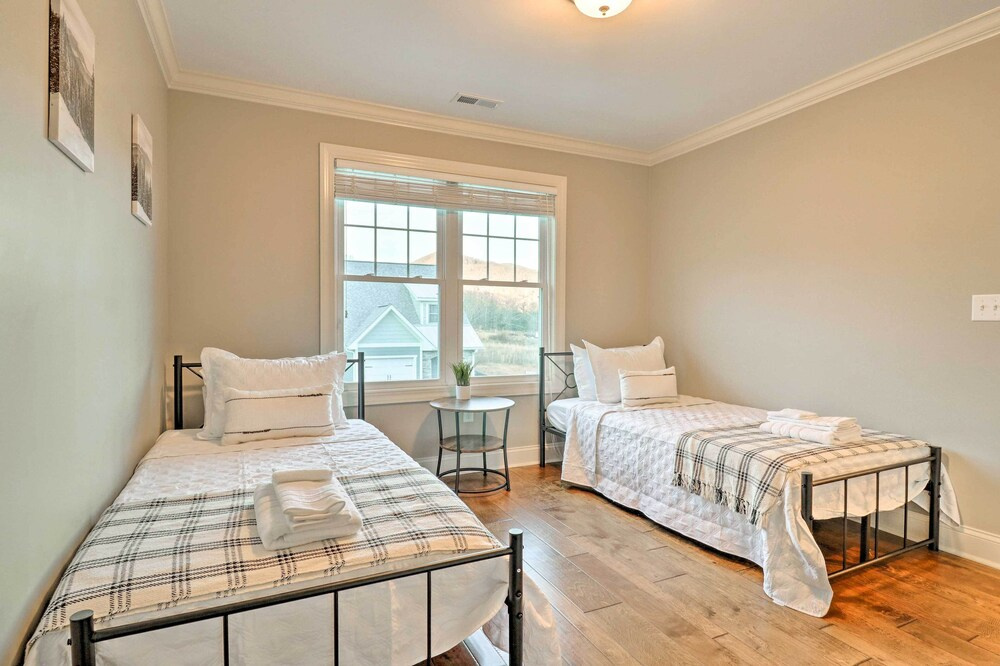 Modern Black Mountain Cottage: 17 Mi to Asheville!