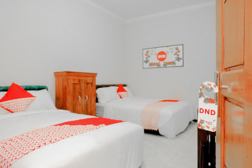Hotel O Queen Homestay